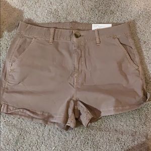 Size 14 BRAND NEW American Eagle Hi-Rise Shorts
